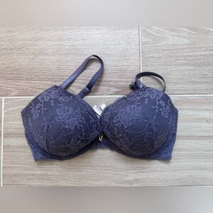 Victoria’s Secret Elegant Lace Underwire Bra - Gray
